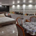 Sea View Marina Dinevi - Tryavna شقة