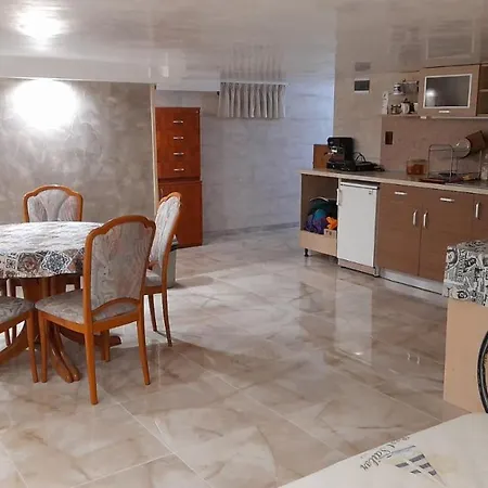 Apartmán Sea View Marina Dinevi - Tryavna